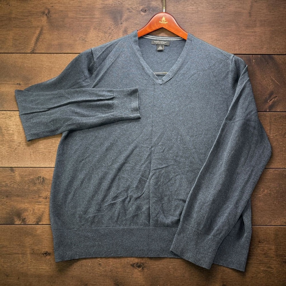 Banana Republic Luxury Silk Cotton Cashmere V-Neck Sweater Mens L Charcoal Gray